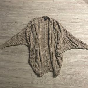 American eagle - beige cardigan - XS